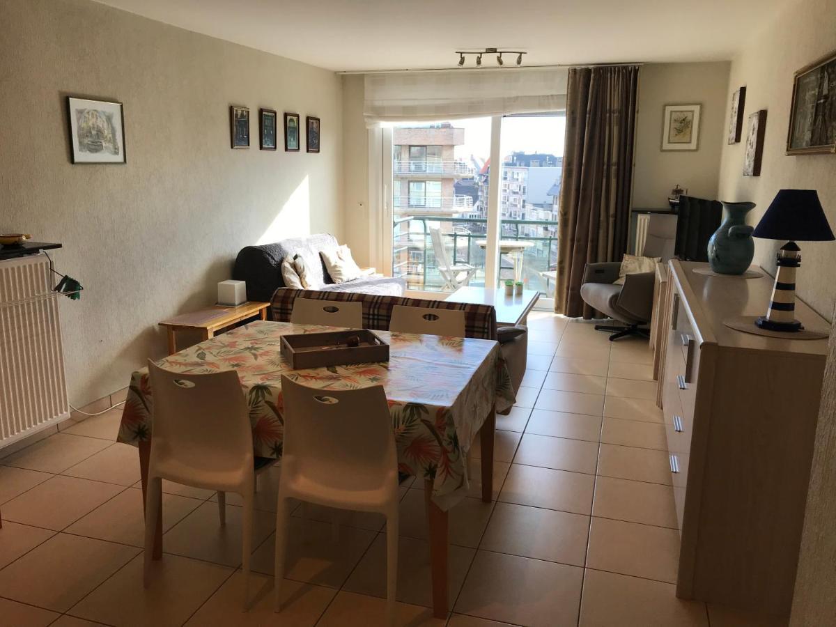 Appt Pablo Met Prive-Garage, Vlakbij Zee, In Koksijde-Bad Apartman Kültér fotó