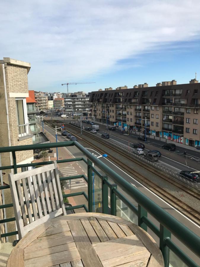 Appt Pablo Met Prive-Garage, Vlakbij Zee, In Koksijde-Bad Apartman Kültér fotó