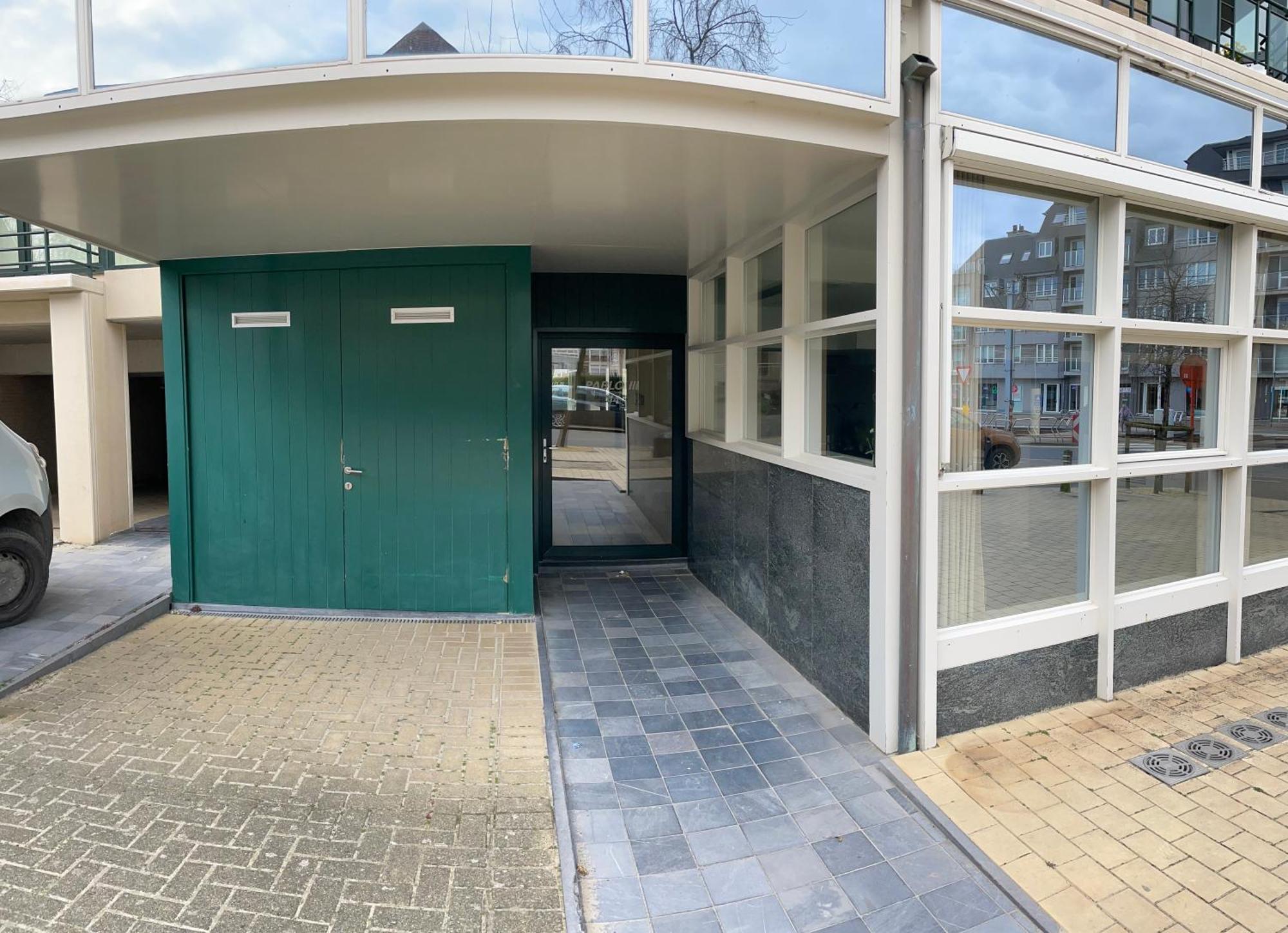 Appt Pablo Met Prive-Garage, Vlakbij Zee, In Koksijde-Bad Apartman Kültér fotó